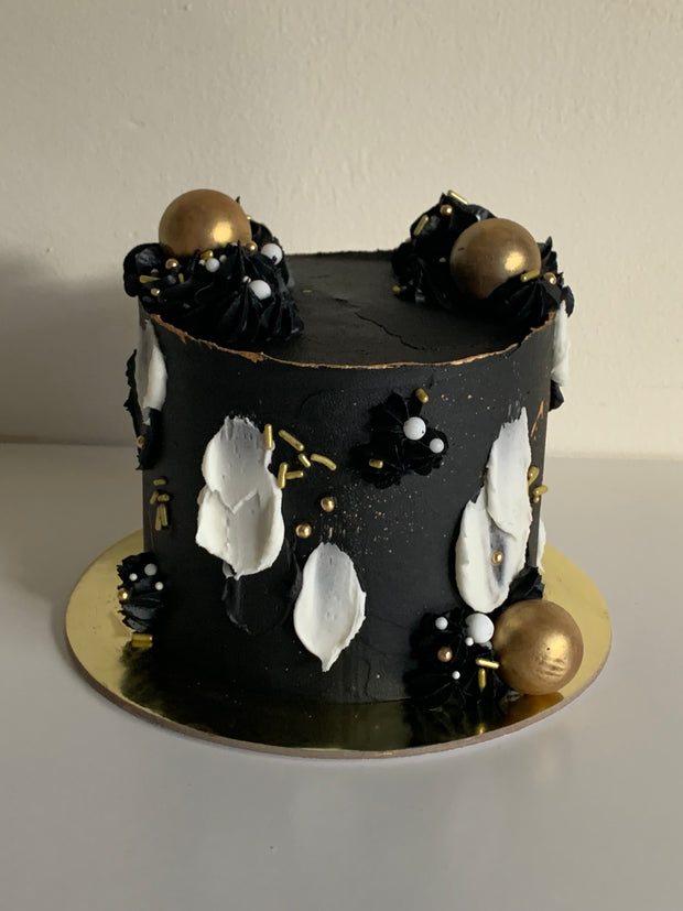 Black, White & Gold Cake